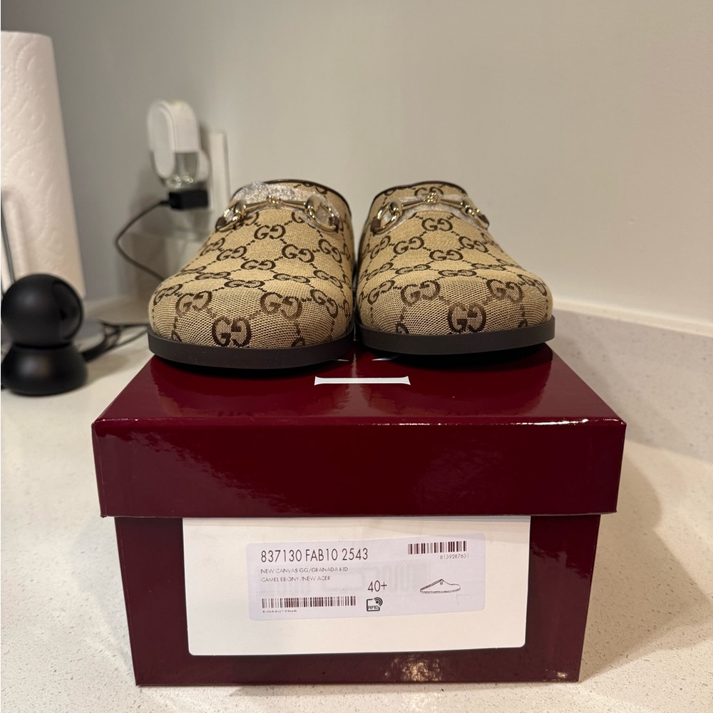 Gucci Canvas Monogram Mule/Loafers - Picture 2 of 6